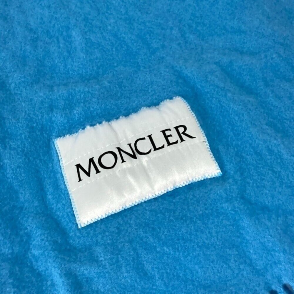 MONCLER down logo fringe Scarf wool blue - Picture 2 of 9
